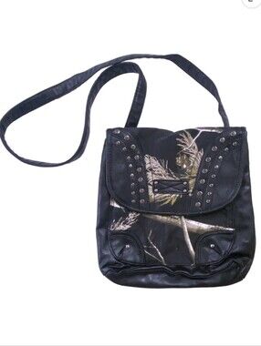 Realtree Camo Convertible Backpack to Crossbody Purse Camouflage Handbag NWT $50